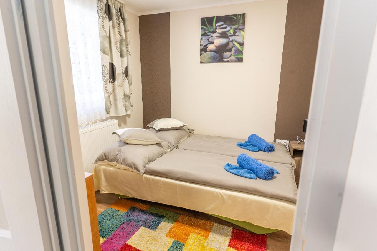Lili Apartman Harkány Εξωτερικό φωτογραφία