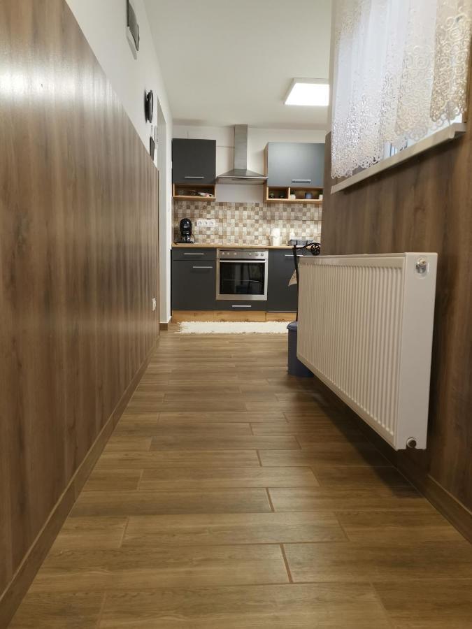 Lili Apartman Harkány Εξωτερικό φωτογραφία