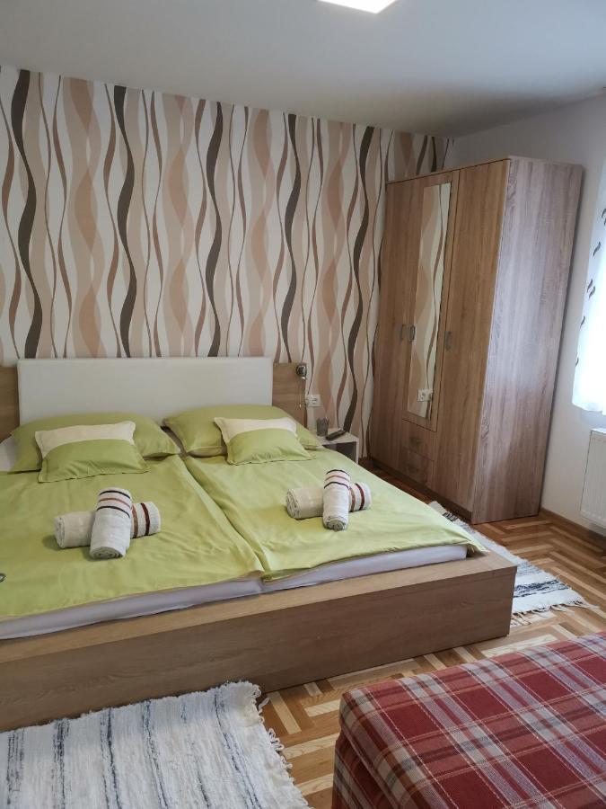 Lili Apartman Harkány Εξωτερικό φωτογραφία
