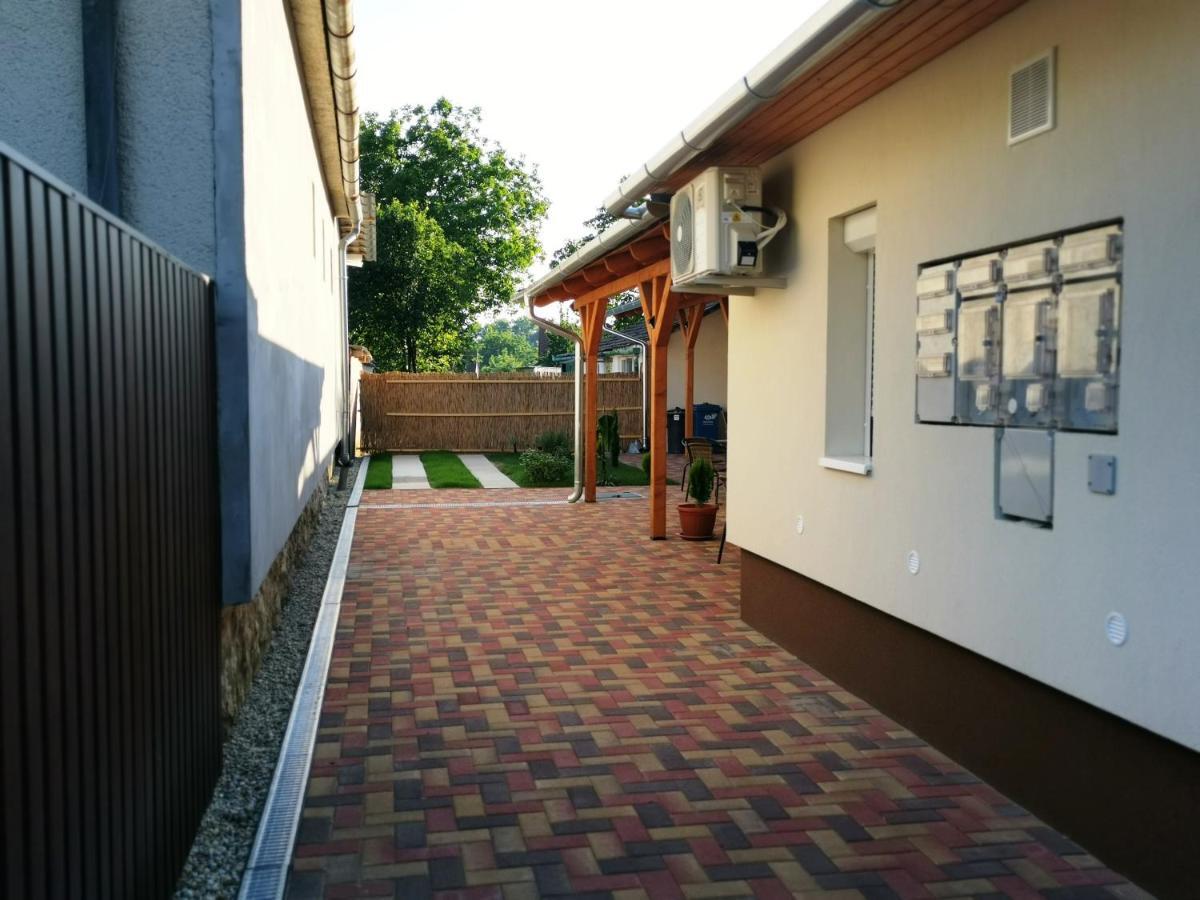 Lili Apartman Harkány Εξωτερικό φωτογραφία